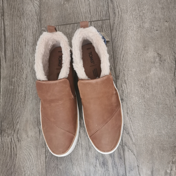 BNWT Toms Paxton slip on size 9.5 - Picture 3 of 8